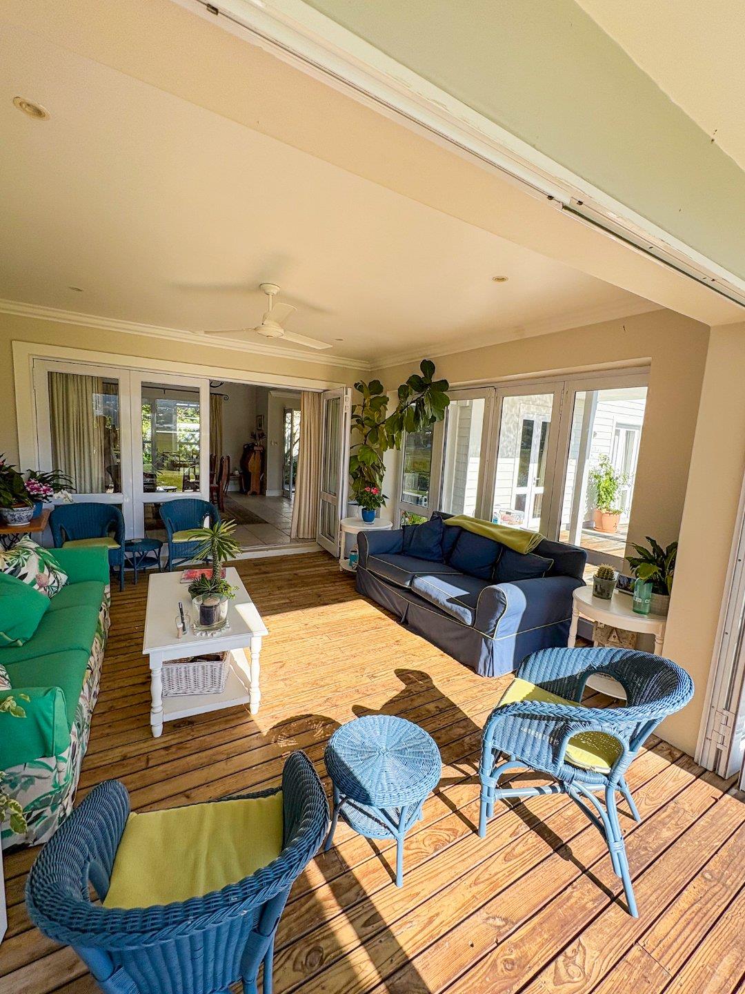 Photo of 5 Bedroom House to rent in Thesen Islands