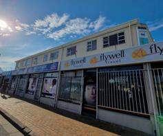 Apartment / Flat for sale in Wynberg