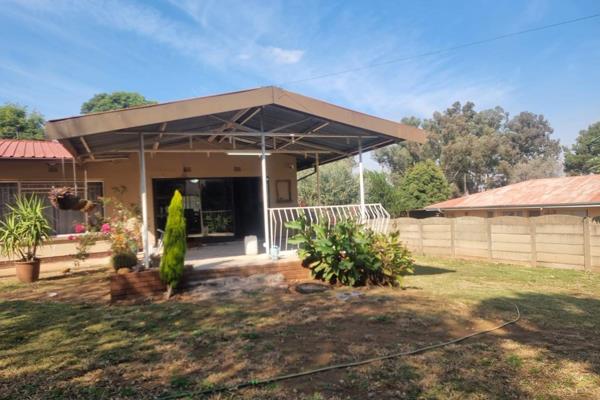 Available 1 July. This four-bedroom home is situated in the suburb of Rensburg above the railway. The suburb has its own petrol station ...