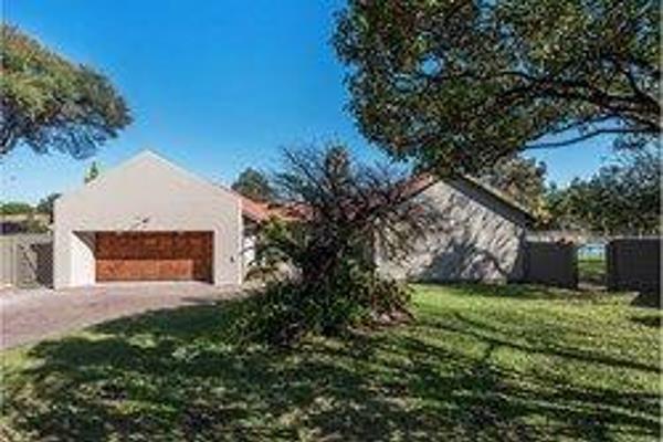 This beautifully renovated home, nestled in a quiet cul-de-sac, is the perfect blend of luxury, comfort, and convenience. Offering ...