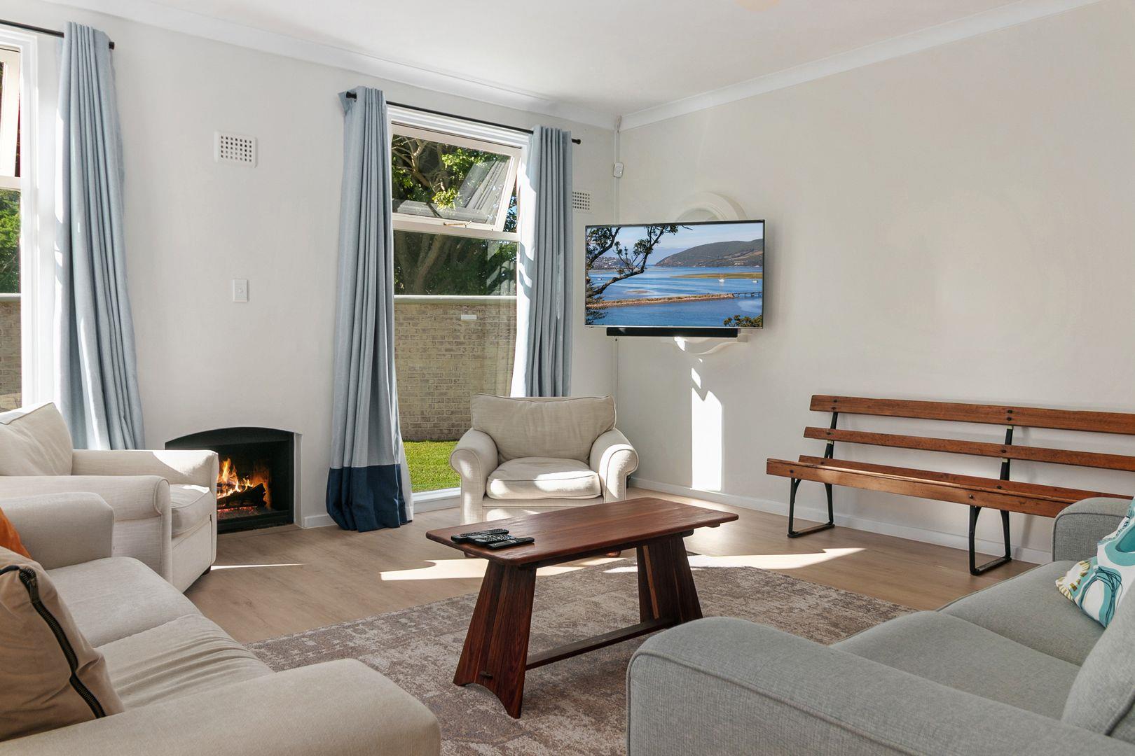 Photo of 3 Bedroom House to rent in Leisure Isle