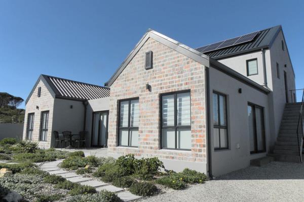 Nestled within the peaceful Riverside Village, this beautifully designed 3-bedroom, 3.5-bathroom home offers the perfect blend of ...