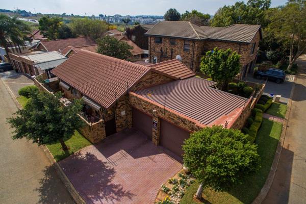 SOLE and EXCLUSIVE MANDATE

IT is move in ready.

IT is a single story.

IT has a very affordable Levy.

IT is a low maintenance face brick home situated on a corner stand with the most beautiful ever green garden in ...