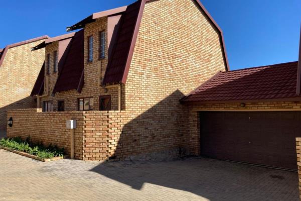 Stunning 4-Bedroom Family Town house for Sale – Modern Comfort in Willowbrook

Welcome to this spacious and convenient units This is a ...