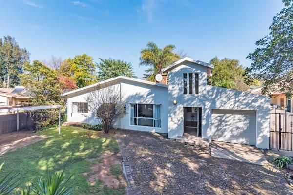 Wow! Take A Tour, Click On The Video And Enjoy.

This awesome property situated in the suburb of Blairgowrie Randburg, offers ...