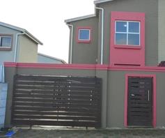 House for sale in Fountain Village