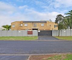 Apartment / Flat for sale in Table View