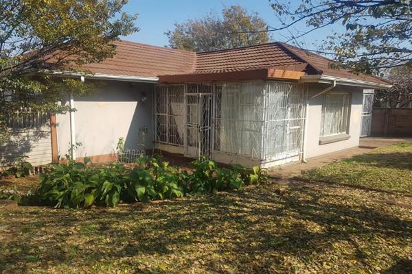 4-Bedroom House for Rent in Germiston Primrose

Rental Details:
- Monthly Rental: R13,000.00
- Deposit: R13,000.00
- Agent Fee: ...