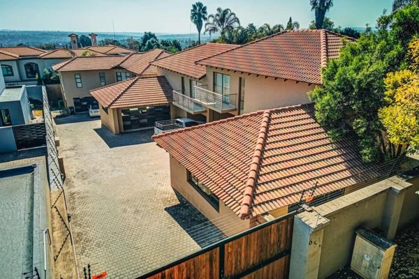 “Exclusive Mandate”
Welcome to this prime residential property situated in the heart of Bedfordview offering 3 modern double storey ...