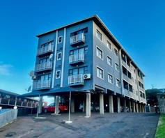 Apartment / Flat for sale in Bluff