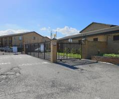 Apartment / Flat for sale in Fairview Golf Estate