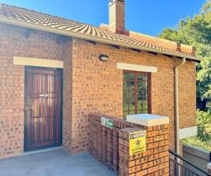 Townhouse for sale in Equestria