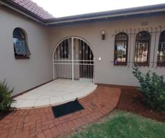 House for sale in Krugersrus