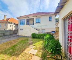 House for sale in Glenwood