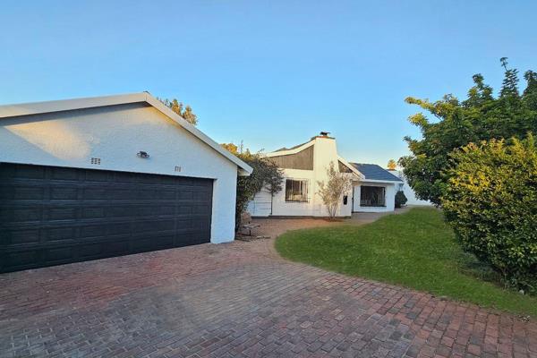 Spacious Family Home, fully renovated, just 5 minutes from Corlett Drive off ramp and 6 ...
