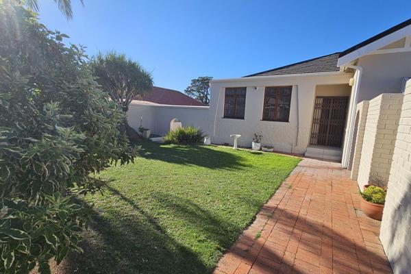 Nestled in the heart of the highly sought-after Mount Croix, this beautifully renovated family home combines classic charm with modern ...