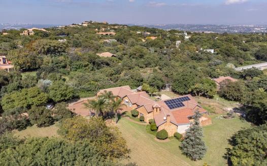 12 Bedroom House for sale in Kyalami AH