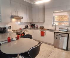 Apartment / Flat for sale in Rangeview