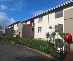 Apartment / Flat for sale in Bluff