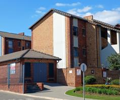 Apartment / Flat for sale in Olifantsvlei