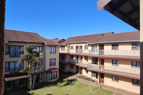 DUAL MANDATE on this 2 bedroom apartment at the popular Village Mews.

Ideal for a first ...