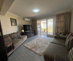 Apartment / Flat for sale in Westbrook