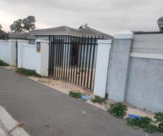 House for sale in Forest Village