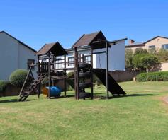 Townhouse for sale in Eldoraigne