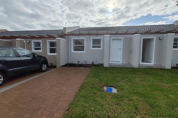 Newly built 2-bedroom home situated within the sought-after Stellendale Village security estate. This unit is ideal for young ...