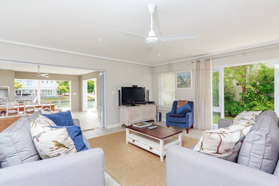 Photo of 4 Bedroom House to rent in Thesen Islands