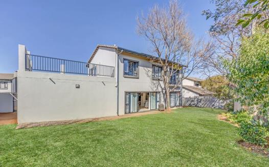3 Bedroom House for sale in Wilgeheuwel