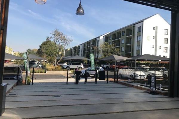 - Location: Beacon Avenue, Linbro Park, Sandton
- Rent: R14 000 per month (including ...