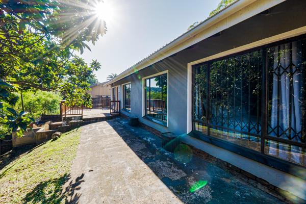 A well maintained, move-in- ready home in Amanzimtoti  offers both convenience and comfort. The home features 3 bedrooms, two ...