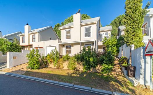 3 Bedroom House for sale in Welgevonden
