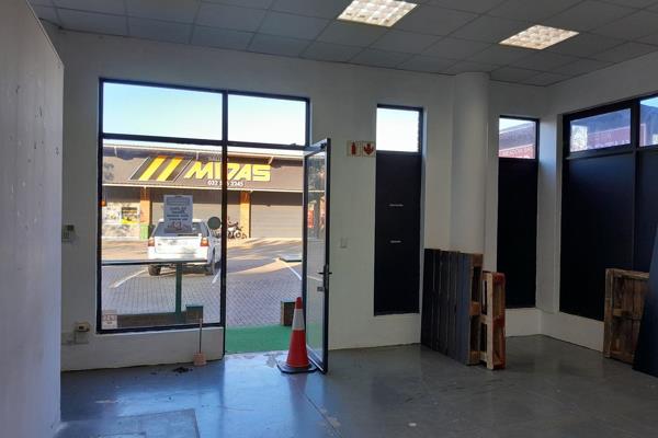 Perfect opportunity to own a versatile commercial space in the heart of Ballito!
This ...