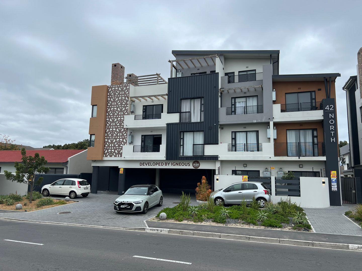 Apartment / flat to rent in Table View - P24-116045827