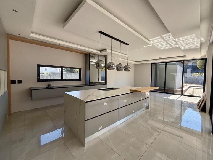 Listing number: P24-112412628, Image number: 3