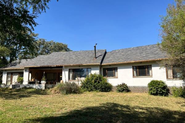 This well-located 9,911 m&#178; agricultural property offers a rare opportunity to own a ...