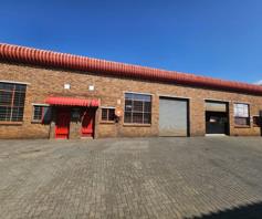 Industrial ƽ̨ for sale in Alrode