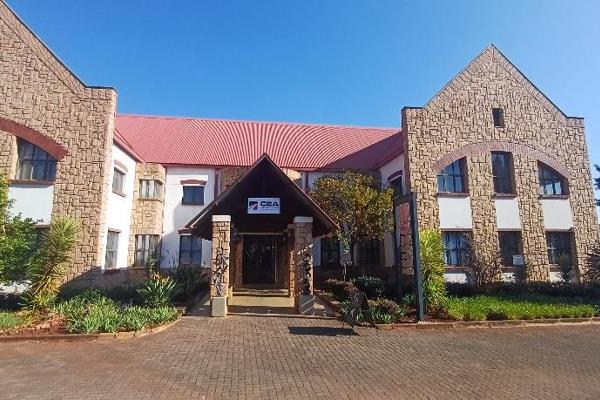 140 Bauhinia Street, Highveld Technopark, Centurion
Total GLA: &#177;1,765m&#178; | ...