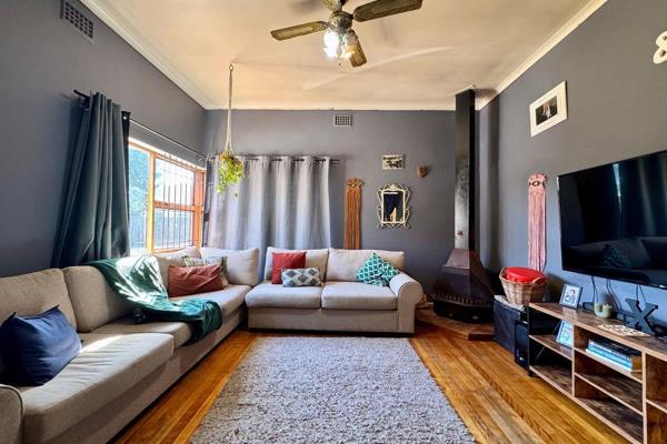 Exclusive mandate 

This spacious and versatile property is packed with potential, making it an ideal choice for extended families, dual-living arrangements, or savvy investors looking to generate rental income from two possible ...