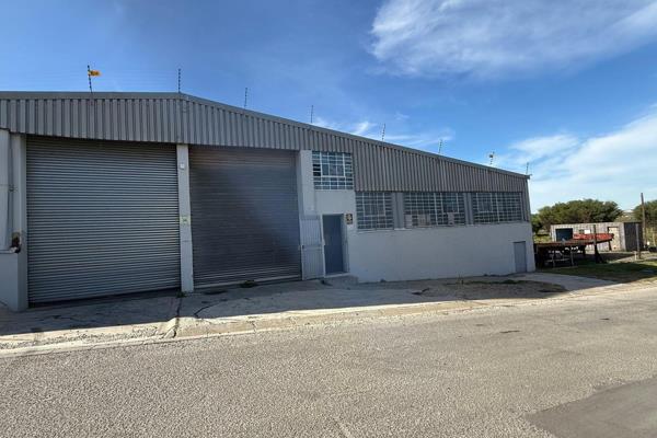 UNIT C | 93 JUTA ROAD | NEAVE | 502 SQM NEAT WAREHOUSE

Positioned in the heart of Neave ...