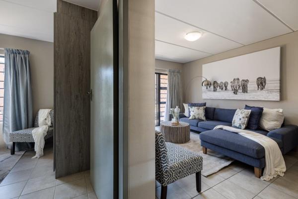 Bright and charming 2 bedroom apartment is waiting for you!
Fully fitted kitchen with built in cupboards, granite countertops, ample ...