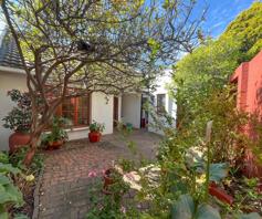 Townhouse for sale in Bryanston