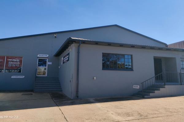 This warehouse is situated in the middle of Kya Sand providing quick access to ...