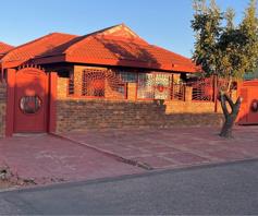House for sale in Soshanguve H