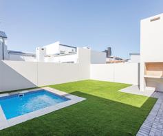 House for sale in Sandown