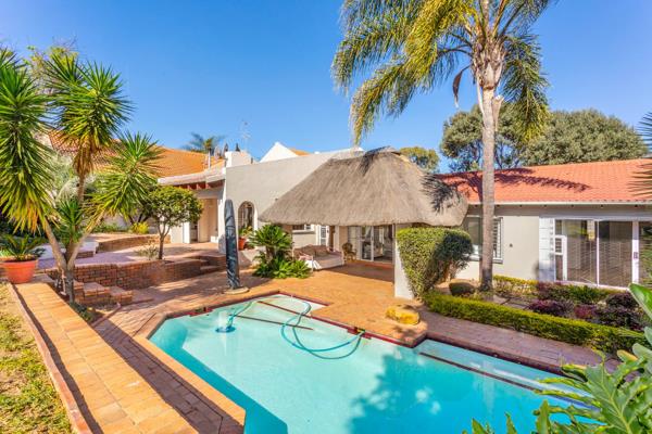 Spacious, Off-Grid, family home in tree lined, secure Cul-De-Sac.
Set on a generous ...