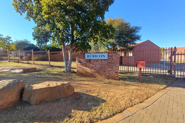 2 Bedroom Townhouse to rent in Langenhoven Park, Grosskopf Street, Rubicon 26

This ...