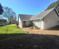 House for sale in Valhalla
